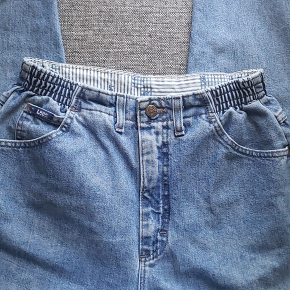 Vintage Lee jeans Womens Vintage 10 Short - Picture 5 of 6